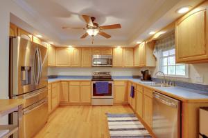 Φωτογραφία από το άλμπουμ του Mineral Getaway with Grill, Fire Pits and Boat Docks! σε Mineral +35 φωτογραφίες