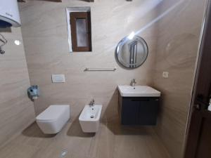 Koupelna v ubytování Hotel Demaj