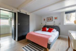 Postel nebo postele na pokoji v ubytování Gîte de l'étoile Achenheim 3 chambres - jacuzzi