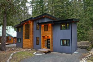 Το κτήριο όπου στεγάζεται  η παραθεριστική κατοικία