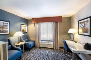 Posezení v ubytování Best Western PLUS Mountain View Auburn Inn
