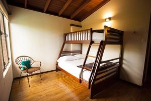 Postel nebo postele na pokoji v ubytování Villa Tesoro at Carabali