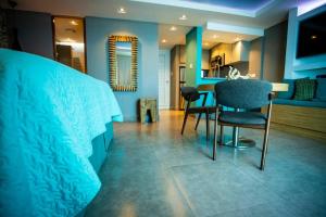 Posezení v ubytování Enchanted 8 Jewel Luquillo Beachfront - Pool