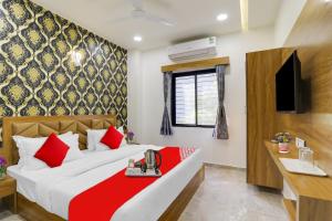 Gallery image of Collection O Hotel Park Villa in Ahmedabad