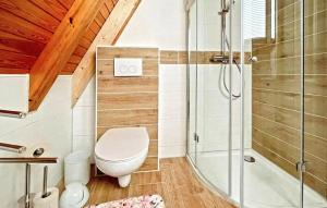 Ванна кімната в Stunning Home In Lhmannsdorf With Kitchen