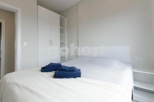 Postel nebo postele na pokoji v ubytování Comfortable Apt Close To Shopping Del Sol