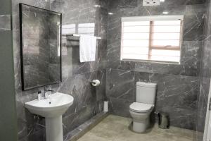 Ένα μπάνιο στο EDEN BOUTIQUE HOTEL +55 φωτογραφίες