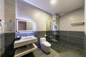 Koupelna v ubytování Olagi Hotel 2