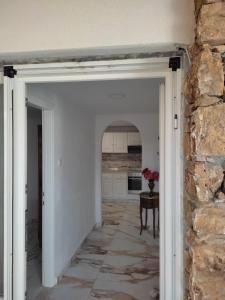 Φωτογραφία από το άλμπουμ του Pefkari Bay House στο Πευκάρι