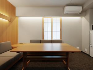 Televiisor ja/või meelelahutuskeskus majutusasutuses MIMARU Tokyo Station East