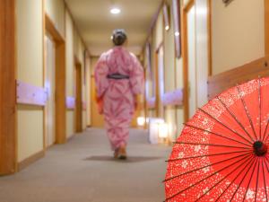 Gestir sem dvelja á 信州安曇野穂高温泉郷　旅館　山のたこ平