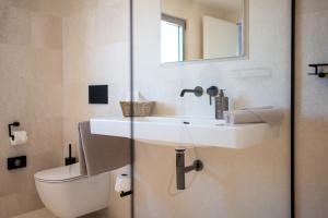 Ein Badezimmer in der Unterkunft Blu Mare Hotel