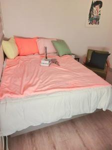 Una cama o camas en una habitación de Hi stay wondang53