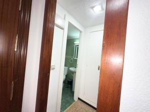 Kúpeľňa v ubytovaní NOG - La Nogalera, 2 dorm, 2 baños, Terraza, Piscina, Wifi