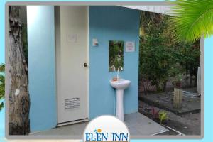 Kylpyhuone majoituspaikassa ELEN INN - Malapascua Island - Air-condition Room - SHARED TOILET AND BATH ROOM #5