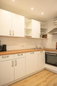 Kuchyň nebo kuchyňský kout v ubytování Ferienwohnung Schönblick