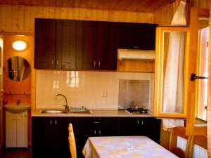 Fotografie z fotogalerie ubytování Rustic Mountain Retreat v destinaci La Puebla de Roda