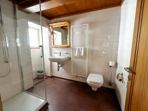 Koupelna v ubytování Locanda Orelli