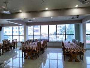 Restaurace v ubytování Hotel Saan Berhampore