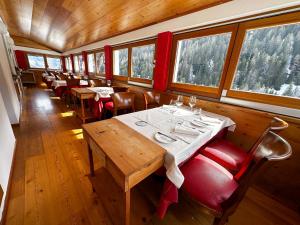 Posezení v ubytování Locanda Orelli