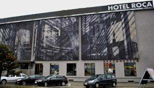 Budova, kde se hotel nachází