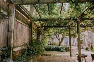 Foto dalla galleria di James Buchanan Hotel, Trademark Collection by Wyndham a Mercersburg