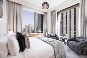 Forte Tower - New Elite Opera View, Opposite Burj Khalifa and Dubai Mall房間的床