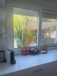 Kuchyňa alebo kuchynka v ubytovaní Riviera Studio + 2 fotografie