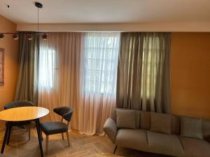 Część wypoczynkowa w obiekcie Miramar Boutique Apartments ADULTS ONLY CORRALEJO