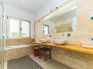 Łazienka w obiekcie Cubo's Villa El Tejar