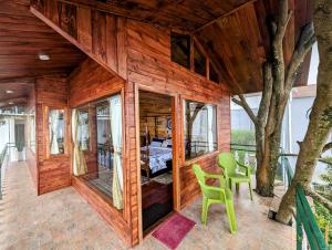 Balkón nebo terasa v ubytování Cloudwalks Homestay