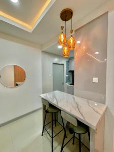 Φωτογραφία από το άλμπουμ του 4 Bedroom Seaview Ladang Tanjung Apartment -SMZ Homestay σε Kuala Terengganu