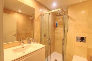 Kúpeľňa v ubytovaní 1092 marbella old town
