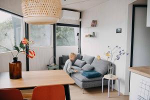 Ruang duduk di Dobberhuisje Kaag