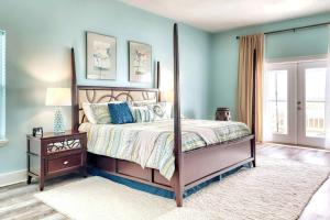 Gallery image of Beachfront Million Dollar Views 2 King Beds Big Tv in Galveston