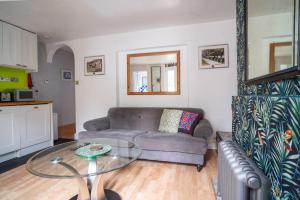 Кът за сядане в GuestReady - One lovely experience in Brighton