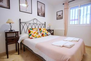 Zdjęcie z galerii obiektu RentalSevilla Paseando por el Salvador w Sewilli