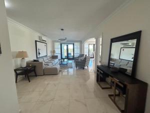 Posezení v ubytování Coco Beach Resort Condo