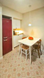 A cozinha ou cozinha compacta de Apartamento Arcoiris