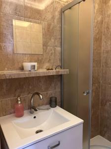 Kúpeľňa v ubytovaní Resort EDEN domki, apartamenty i pokoje