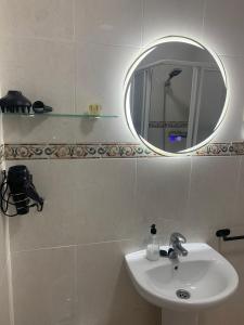 A bathroom at Apartamento céntrico a 1km de la playa.