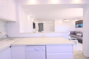 Fotografie z fotogalerie ubytování 1094 modern duplex penthouse on the beach v destinaci Marbella