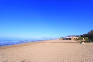 Fotografie z fotogalerie ubytování 1094 modern duplex penthouse on the beach v destinaci Marbella