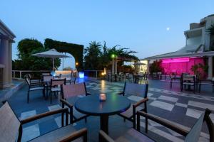 Restaurace v ubytování Potamaki Beach Hotel