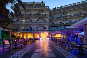 Restaurace v ubytování Potamaki Beach Hotel