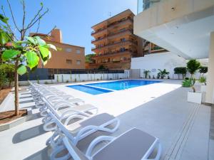 Bazén v ubytování Apartment Calpe Beach II-1 by Interhome nebo v jeho okolí