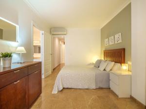 Posteľ alebo postele v izbe v ubytovaní Apartment Maritimo by Interhome