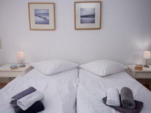 Postel nebo postele na pokoji v ubytování Apartment Deichperle-1 by Interhome