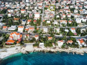 una vista aérea de una ciudad junto al agua en Apartment Sanja-2 by Interhome, en Novi Vinodolski