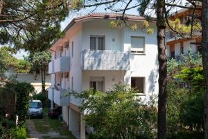 The building in which Az apartmant is located